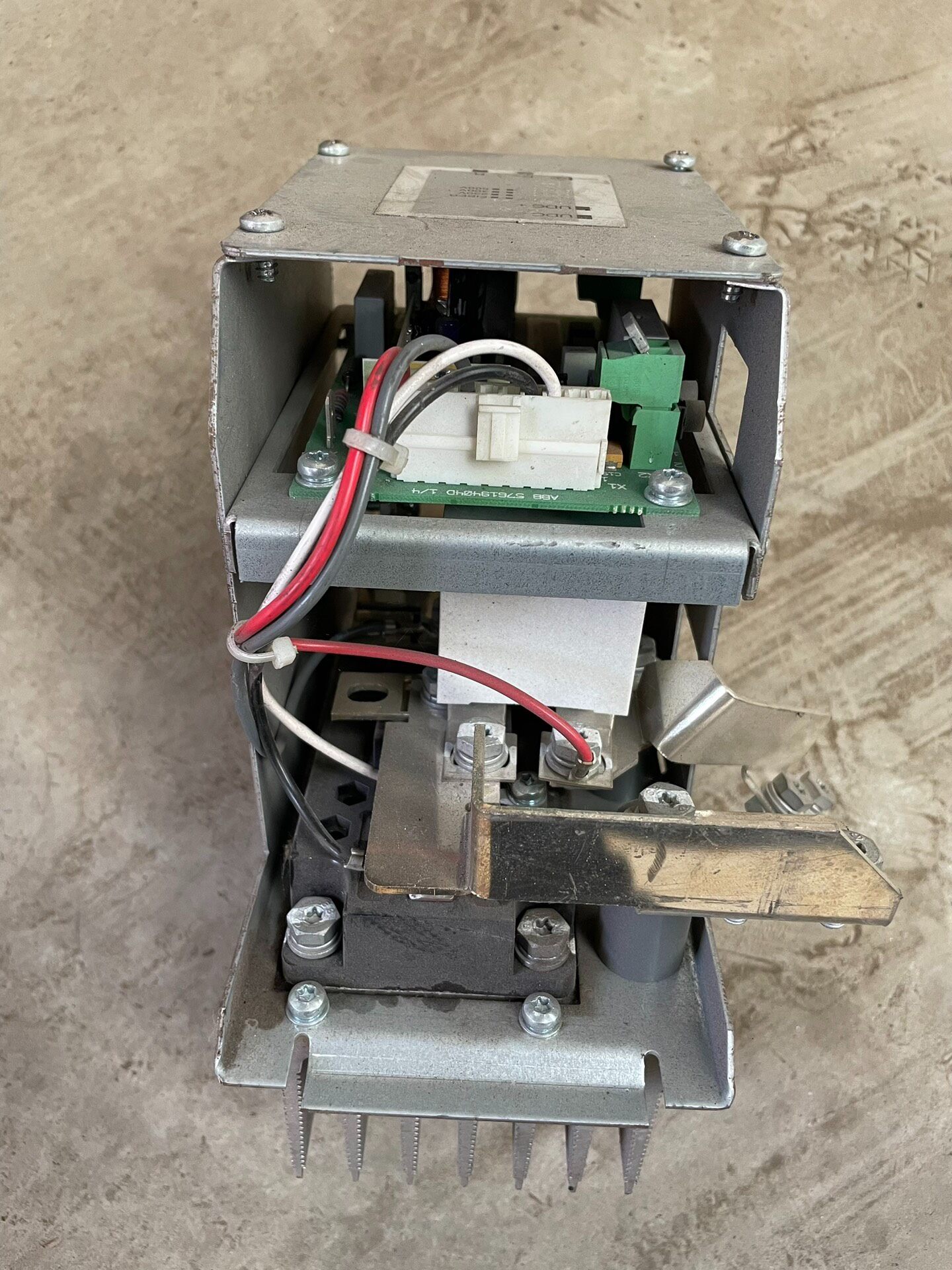 NBRA-657C Braking Chopper Modu - Vfd With Brake Resistor 评论和价格